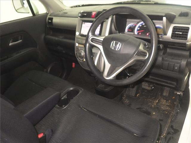 HONDA ZEST 2010
