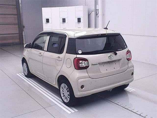TOYOTA PASSO 2016