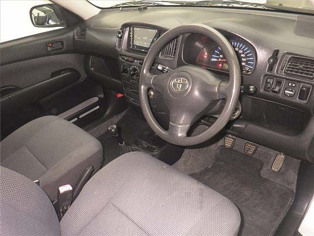 TOYOTA SUCCEED 2010