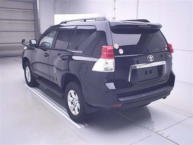 TOYOTA LAND CRUISER PRADO 2010