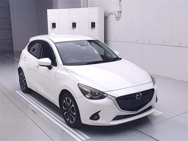 MAZDA DEMIO 2014