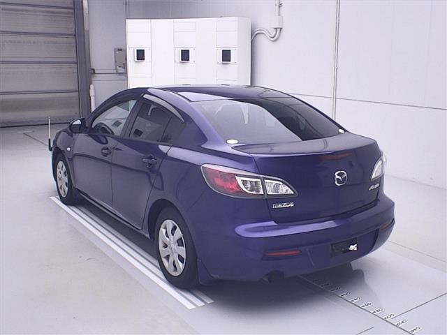 MAZDA AXELA 2012