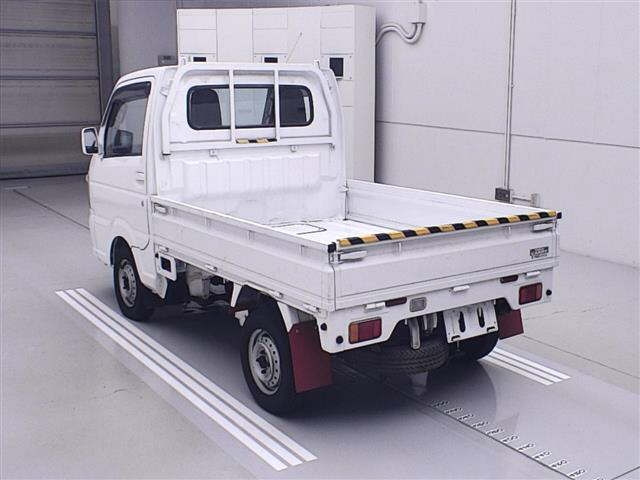 NISSAN CLIPPER TRUCK 2014