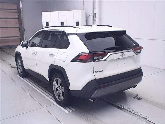 TOYOTA RAV4 2020