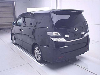 TOYOTA VELLFIRE 2010