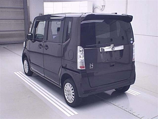 HONDA N BOX 2016