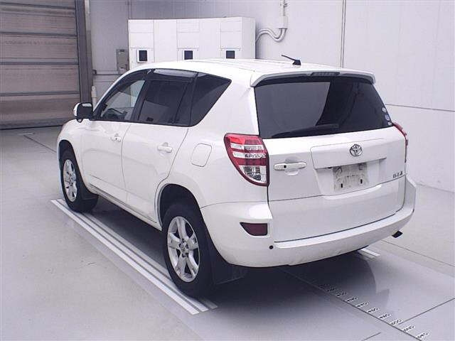 TOYOTA RAV4 2011