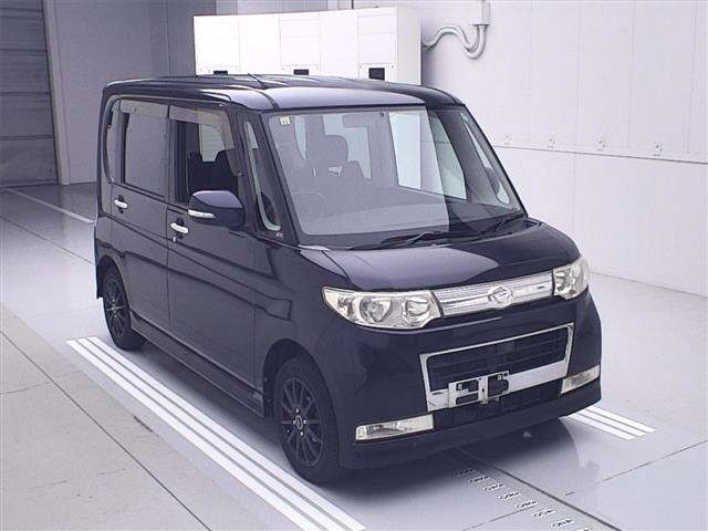 DAIHATSU TANTO 2008