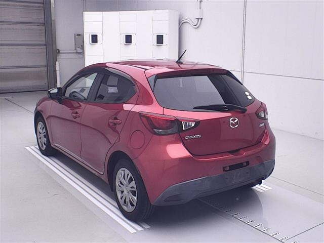 MAZDA DEMIO 2014