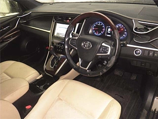 TOYOTA HARRIER 2014
