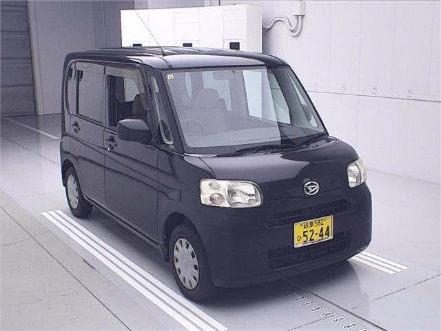 DAIHATSU TANTO 2008