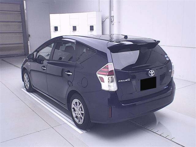 TOYOTA PRIUS ALPHA 2019