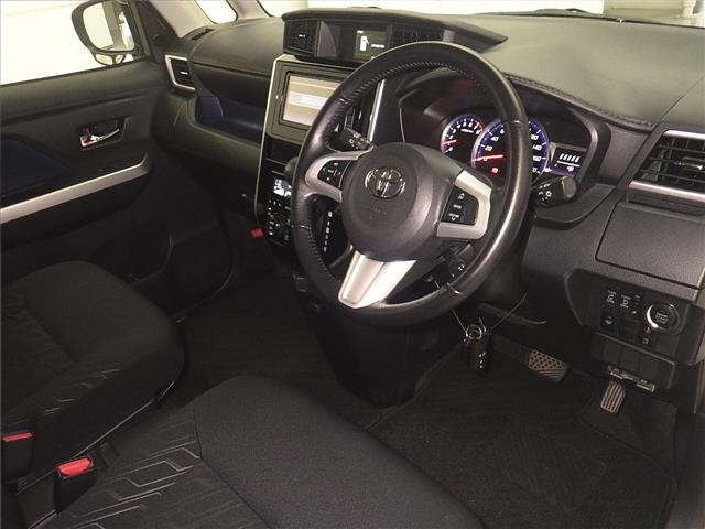 TOYOTA ROOMY 2016