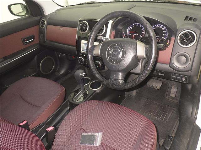 MAZDA VERISA 2008