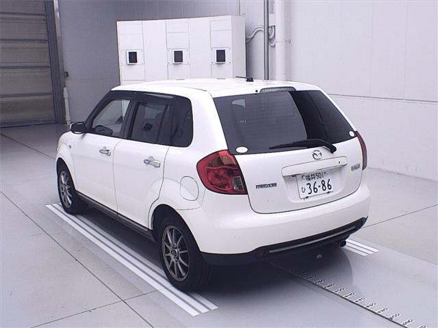 MAZDA VERISA 2008
