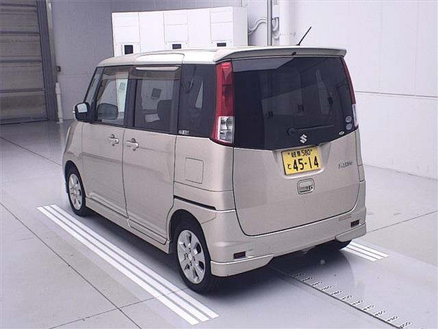 SUZUKI PALETTE 2008