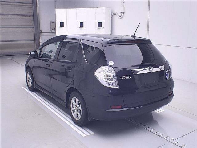 HONDA FIT SHUTTLE 2011