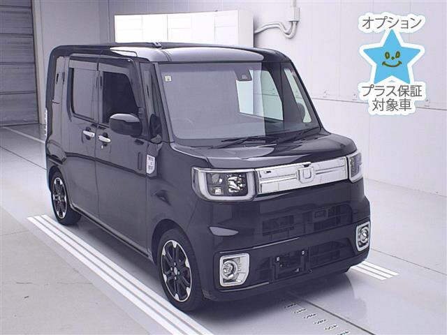 DAIHATSU WAKE 2016