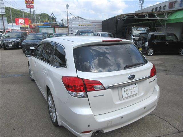 SUBARU LEGACY 2010