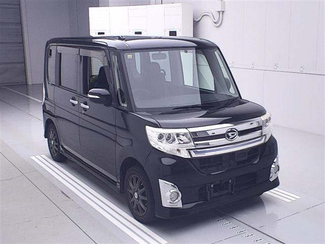 DAIHATSU TANTO 2014