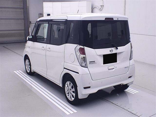 NISSAN DAYZ ROOX 2020