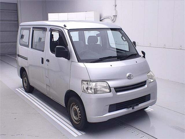 TOYOTA TOWN ACE VAN 2012