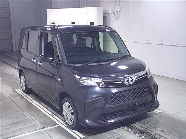 TOYOTA ROOMY 2022