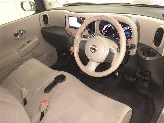 NISSAN CUBE 2012