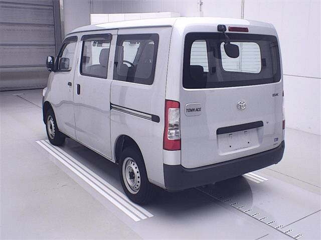 TOYOTA TOWN ACE VAN 2023