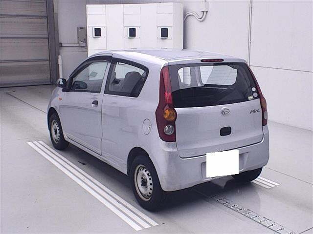 DAIHATSU MIRA 2012