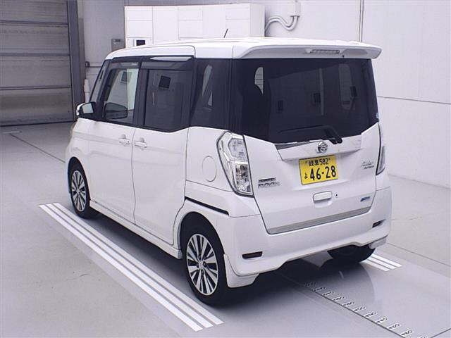 NISSAN DAYZ ROOX 2014