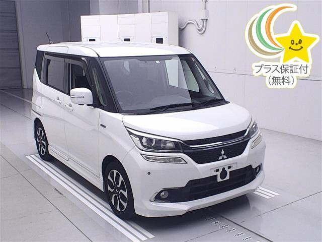 MITSUBISHI DELICA D2 2018