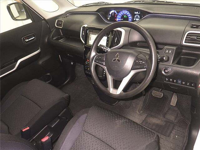 MITSUBISHI DELICA D2 2018