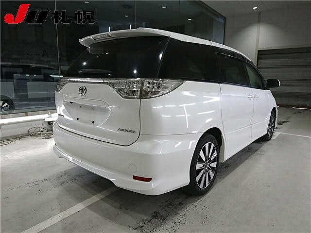 TOYOTA ESTIMA 2014