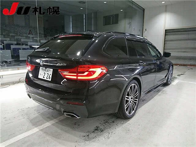 BMW 5 SERIES 2019