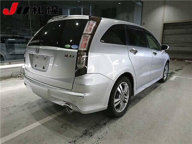 HONDA STREAM 2010
