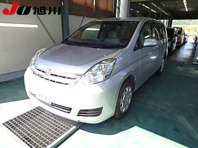 TOYOTA ISIS 2009