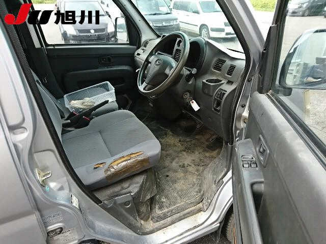 DAIHATSU HIJET VAN 2009
