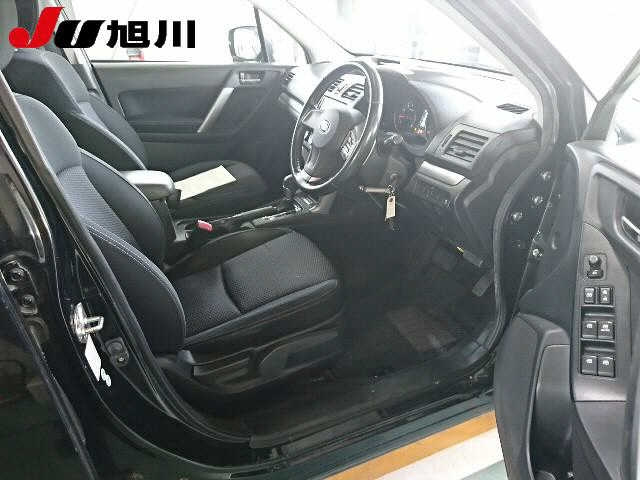 SUBARU FORESTER 2013