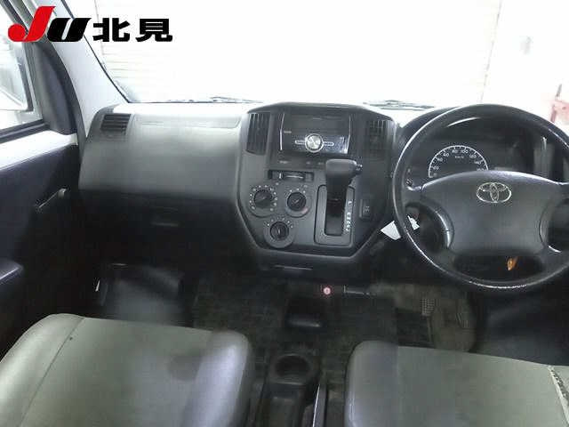 TOYOTA TOWN ACE VAN 2015
