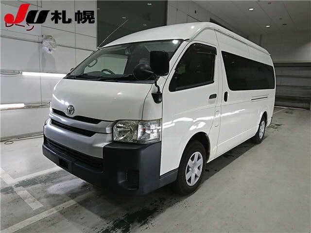 TOYOTA HIACE 2014