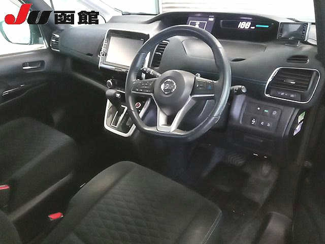 NISSAN SERENA 2016