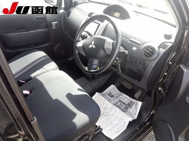 MITSUBISHI EK SPORTS 2010