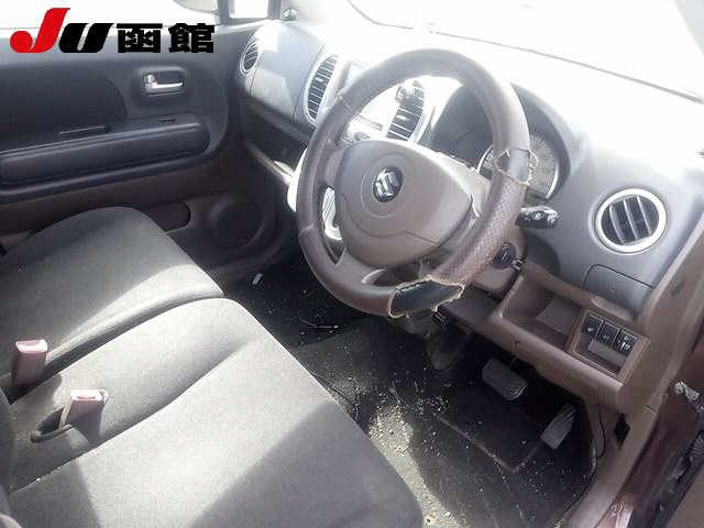 SUZUKI MRWAGON 2008