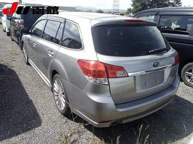 SUBARU LEGACY 2010