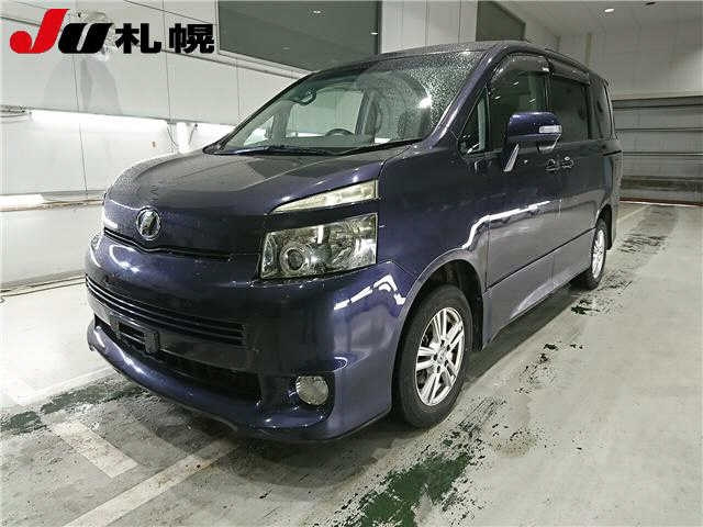 TOYOTA VOXY 2008