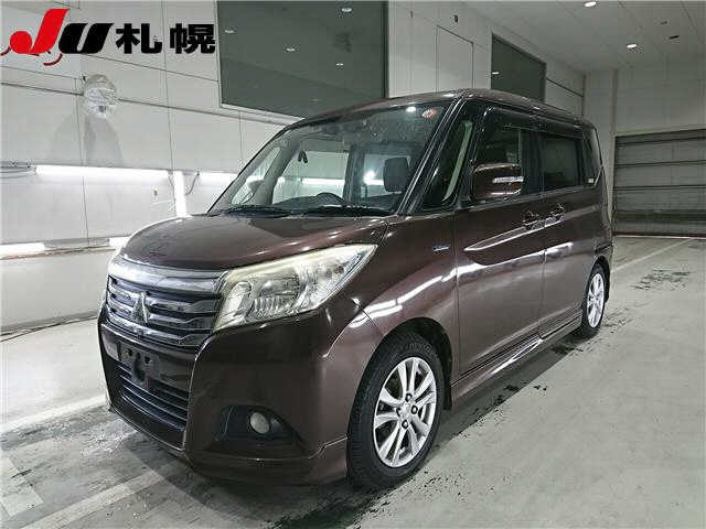 MITSUBISHI DELICA D2 2016
