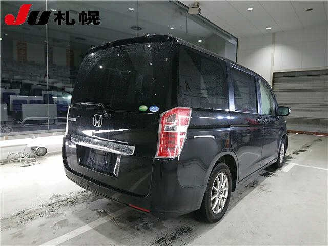 HONDA STEP WAGON 2013