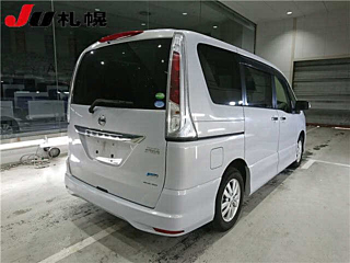 NISSAN SERENA 2013
