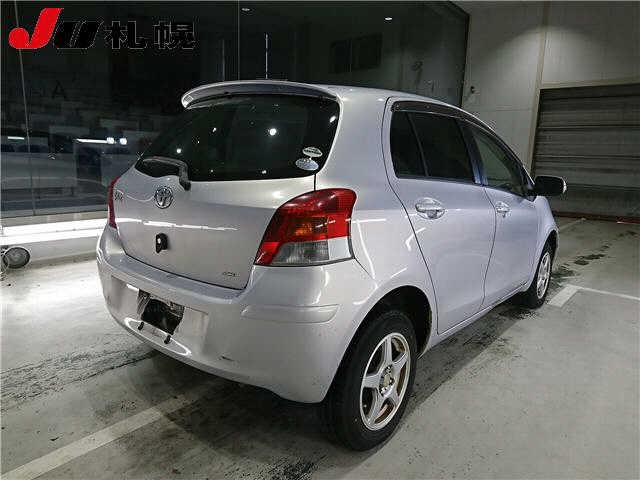 TOYOTA VITZ 2008